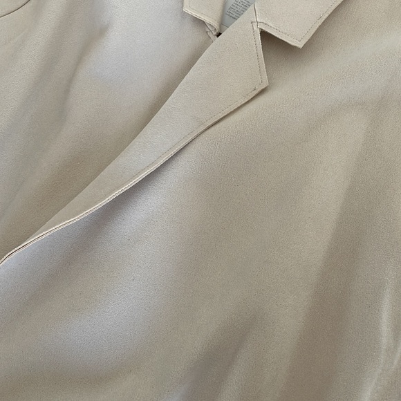 SOLD // Zara Outerwear | Beige
Sand Faux Suede Coat - Picture 8 of 10